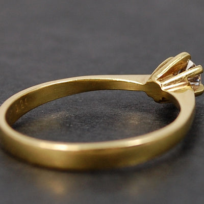 18ct Yellow Gold Single Stone Brilliant Cut 0.24 Carat Diamond Ring